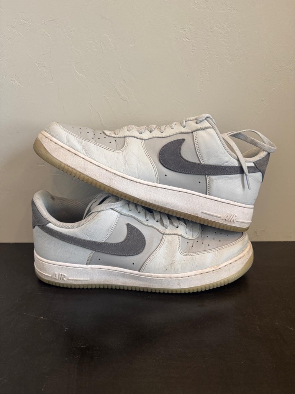 Nike Air Force 1 ‘07 LV8 Pure Platinum Light Carbon